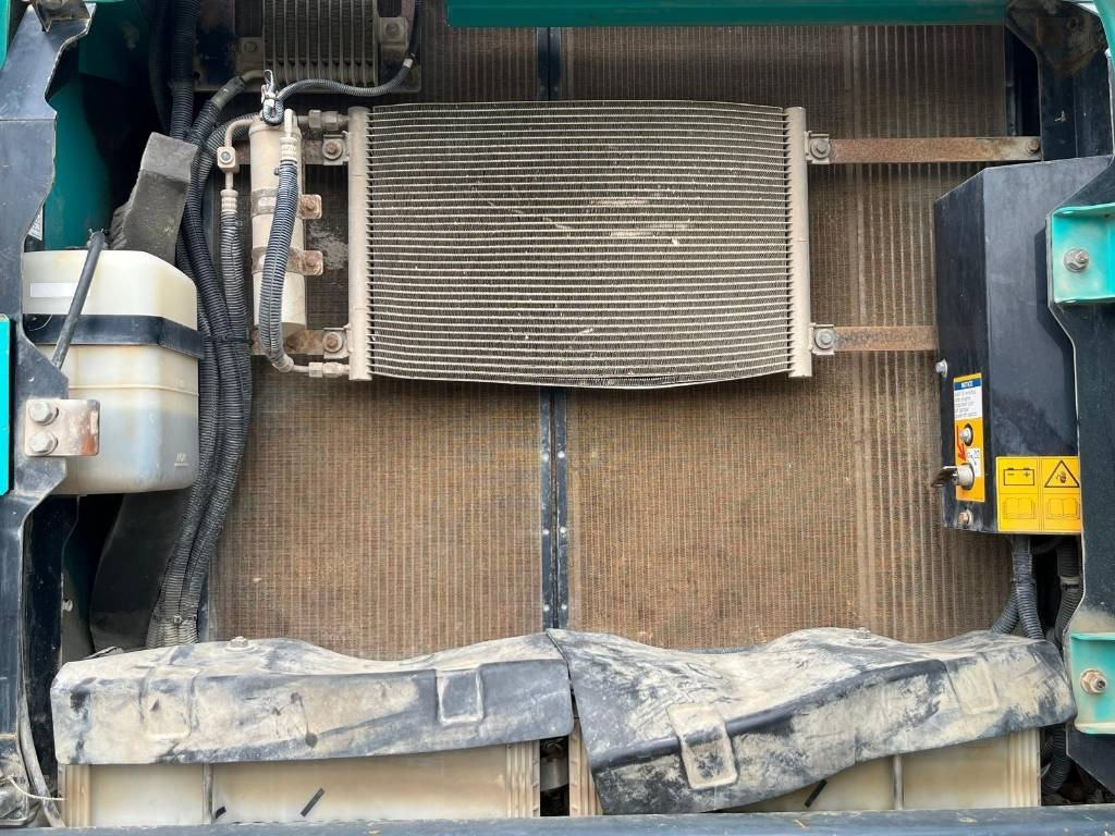 Kettenbagger Kobelco SK300LC-10: das Bild 11