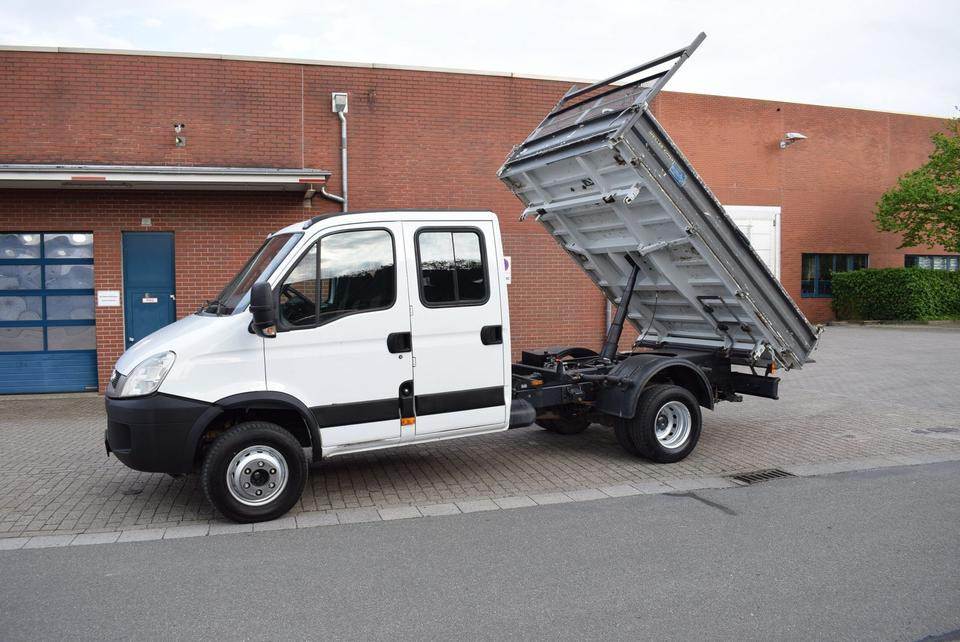 Iveco Daily 70 C17 Meiller Kipper Nutzlast 3100KG - Kipper Transporter, Transporter mit Doppelkabine: das Bild 2 Iveco Daily 70 C17 Meiller Kipper Nutzlast 3100KG - Kipper Transporter, Transporter mit Doppelkabine: das Bild 2