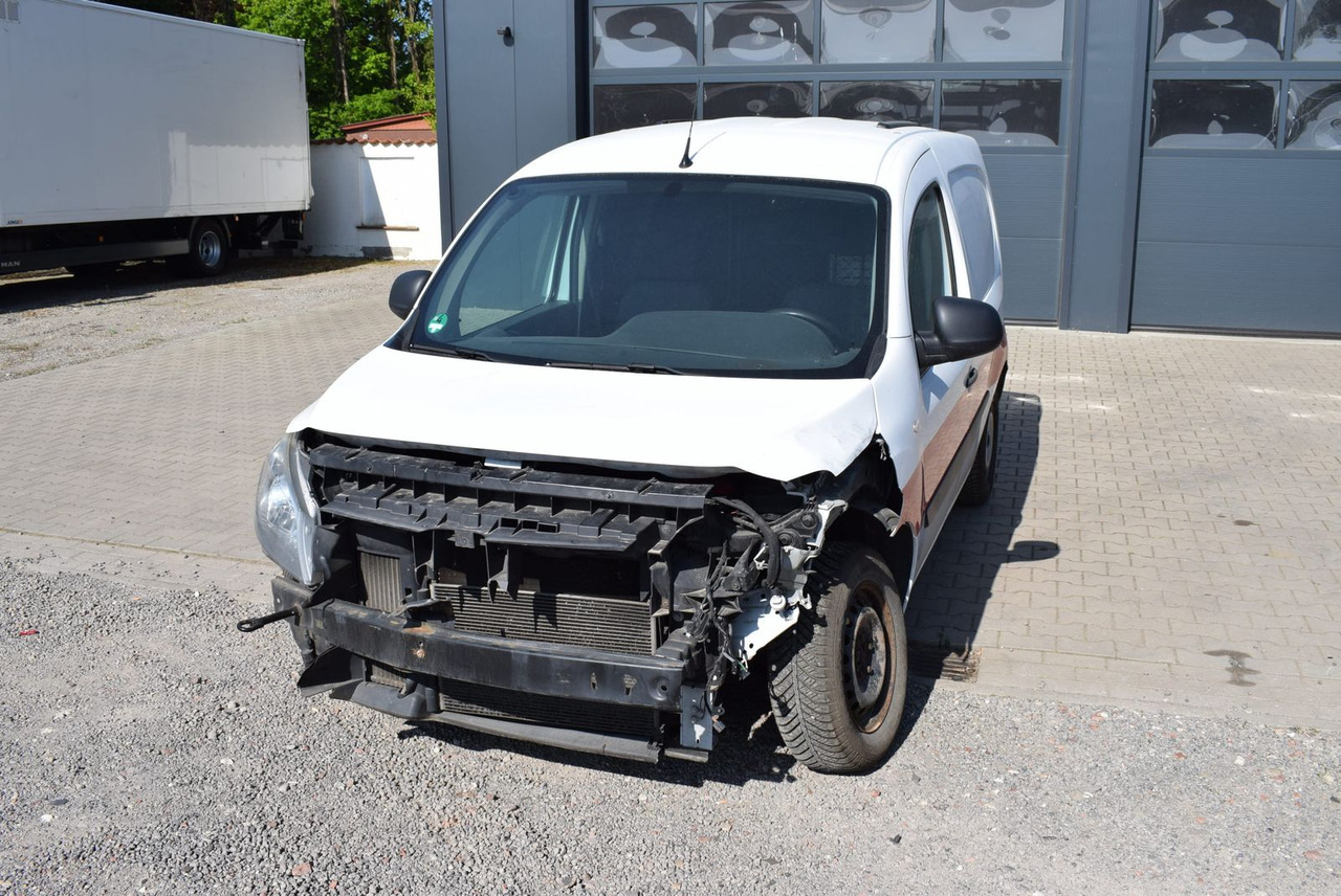 Mercedes-Benz Citan 109 CDI lang Klima AHK Regale UNFALL - Kleintransporter: das Bild 3 Mercedes-Benz Citan 109 CDI lang Klima AHK Regale UNFALL - Kleintransporter: das Bild 3