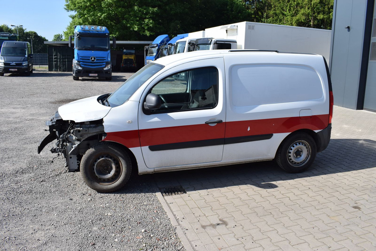 Mercedes-Benz Citan 109 CDI lang Klima AHK Regale UNFALL - Kleintransporter: das Bild 5 Mercedes-Benz Citan 109 CDI lang Klima AHK Regale UNFALL - Kleintransporter: das Bild 5