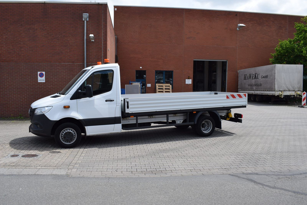 Mercedes-Benz Sprinter 514 Pritsche 4,30mAutomatik AHK 3,5 - Pritsche Transporter: das Bild 1 Mercedes-Benz Sprinter 514 Pritsche 4,30mAutomatik AHK 3,5 - Pritsche Transporter: das Bild 1
