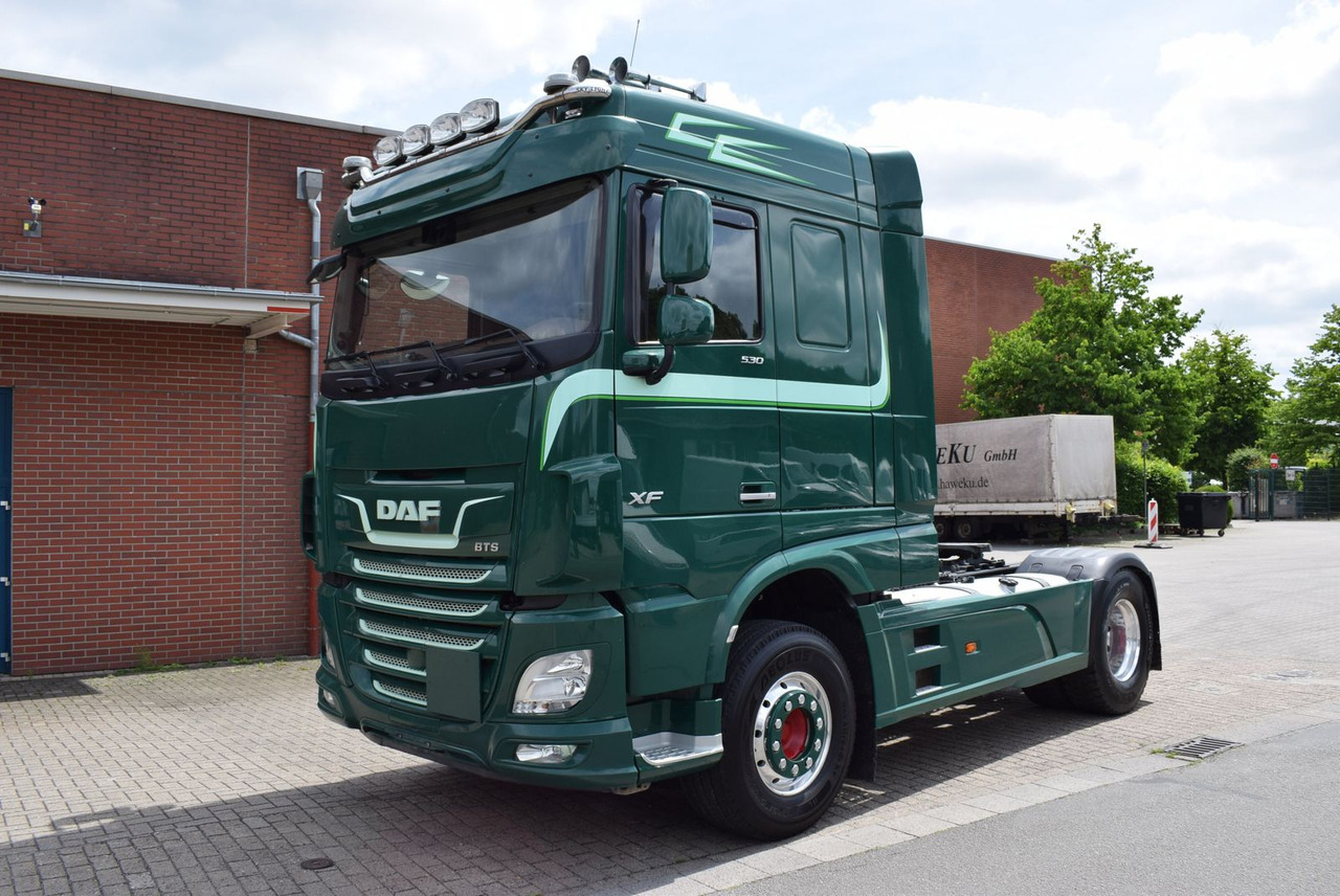 DAF XF 530 FT Retarder Leder Standklima Hydraulik - Sattelzugmaschine: das Bild 1 DAF XF 530 FT Retarder Leder Standklima Hydraulik - Sattelzugmaschine: das Bild 1