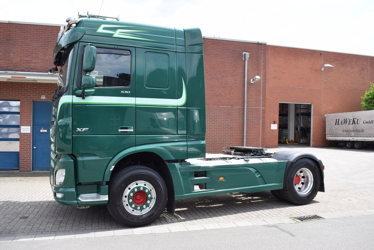 DAF XF 530 FT Retarder Leder Standklima Hydraulik - Sattelzugmaschine: das Bild 2 DAF XF 530 FT Retarder Leder Standklima Hydraulik - Sattelzugmaschine: das Bild 2