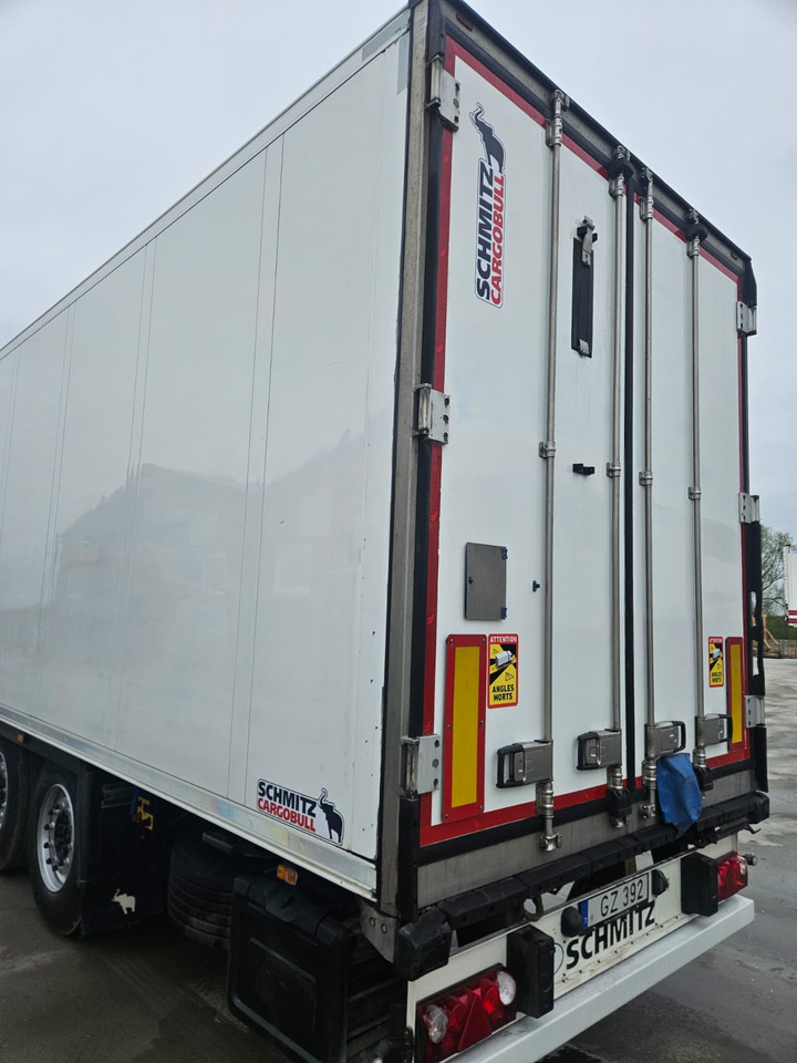 SCHMITZ SKO Carrier Vector 1550 - Kühlkoffer Auflieger: das Bild 4 SCHMITZ SKO Carrier Vector 1550 - Kühlkoffer Auflieger: das Bild 4