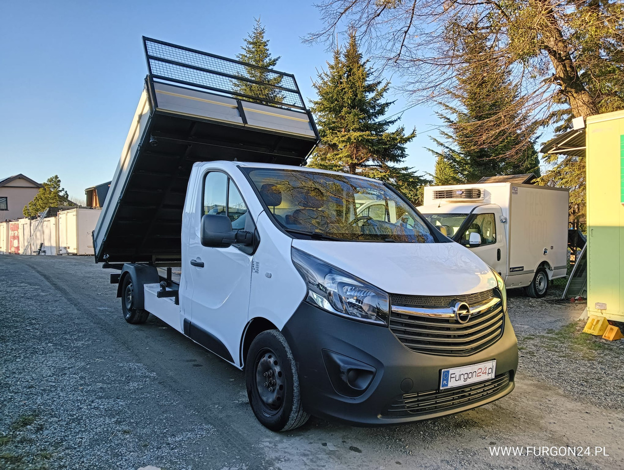 OPEL VIVARO WYWROTKA KIPER Z NAJAZDAMI NR 632 - Kipper Transporter: das Bild 3 OPEL VIVARO WYWROTKA KIPER Z NAJAZDAMI NR 632 - Kipper Transporter: das Bild 3