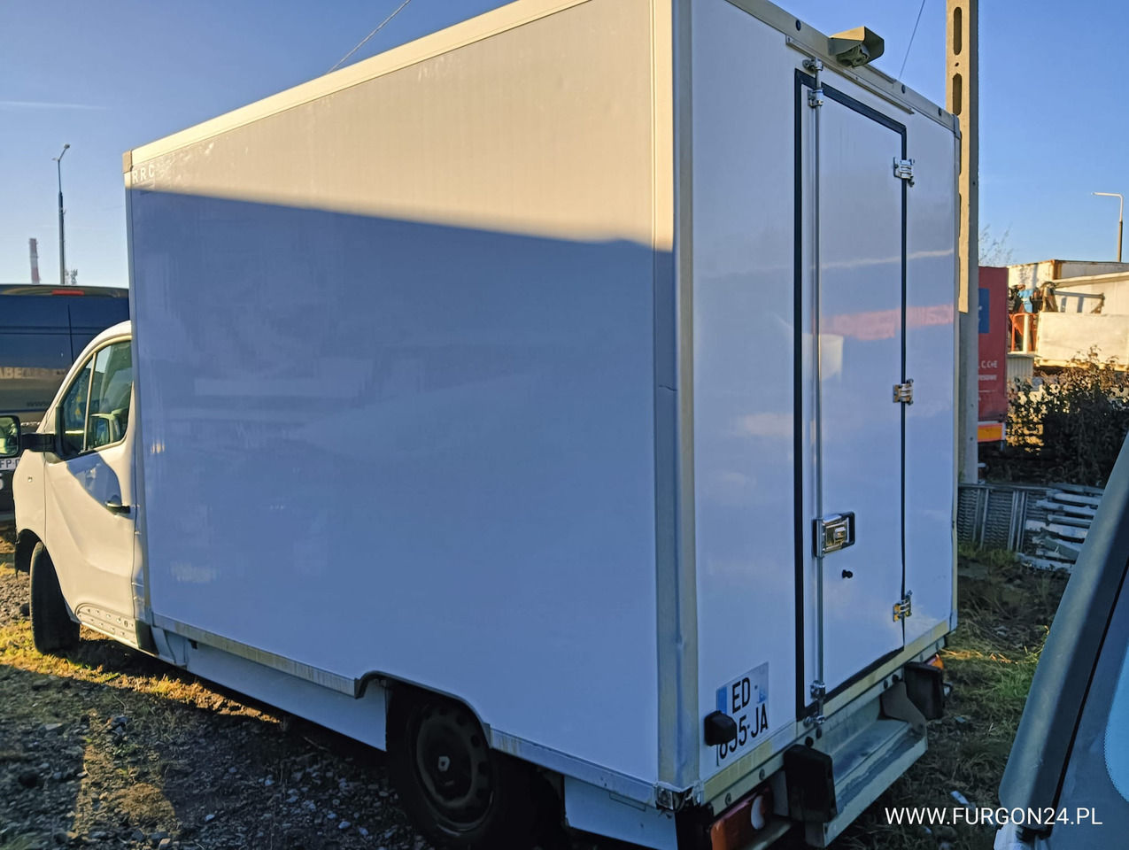 RENAULT TRAFIC KONTENER CHŁODNIA MROŹNIA NR 794 BRAK CG - Kühltransporter: das Bild 4 RENAULT TRAFIC KONTENER CHŁODNIA MROŹNIA NR 794 BRAK CG - Kühltransporter: das Bild 4