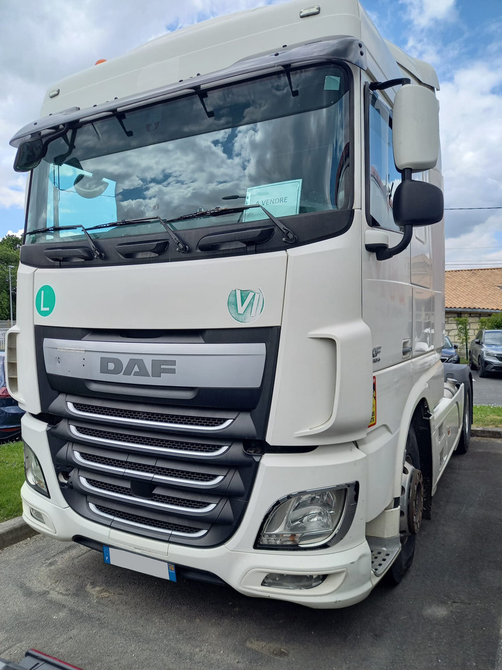 DAF XF - Sattelzugmaschine: das Bild 2 DAF XF - Sattelzugmaschine: das Bild 2