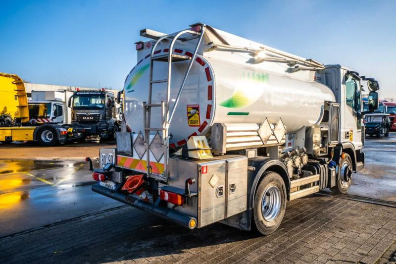 Iveco EURO CARGO 100-220 +CM 5500L + 3 COMP. - Tankwagen: das Bild 4 Iveco EURO CARGO 100-220 +CM 5500L + 3 COMP. - Tankwagen: das Bild 4