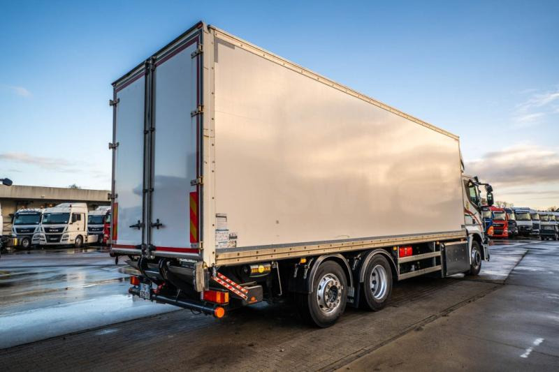 Iveco STRALIS 400 CNG // HAYON DHOLLANDIA - Koffer LKW: das Bild 4 Iveco STRALIS 400 CNG // HAYON DHOLLANDIA - Koffer LKW: das Bild 4