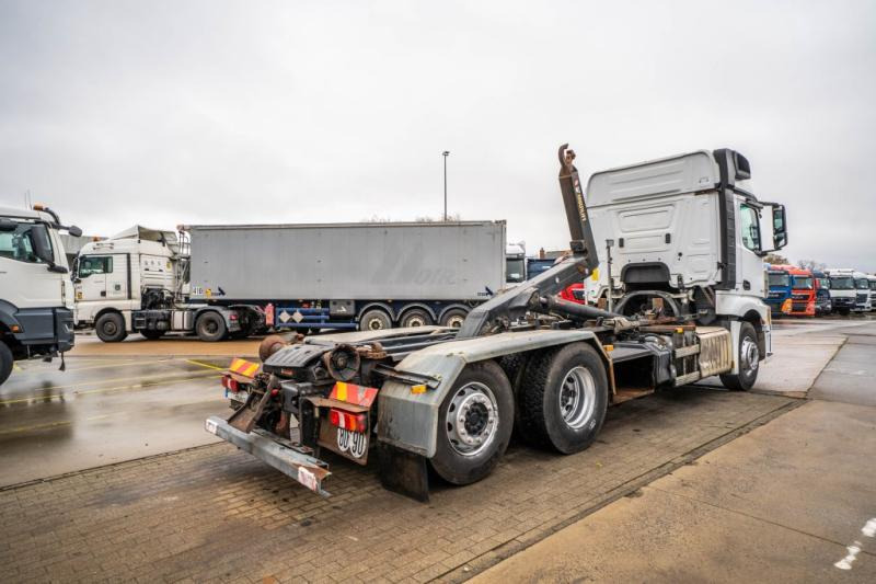 Mercedes ACTROS 2540 +MULTILIFT XP 20-56 - Abrollkipper: das Bild 4 Mercedes ACTROS 2540 +MULTILIFT XP 20-56 - Abrollkipper: das Bild 4