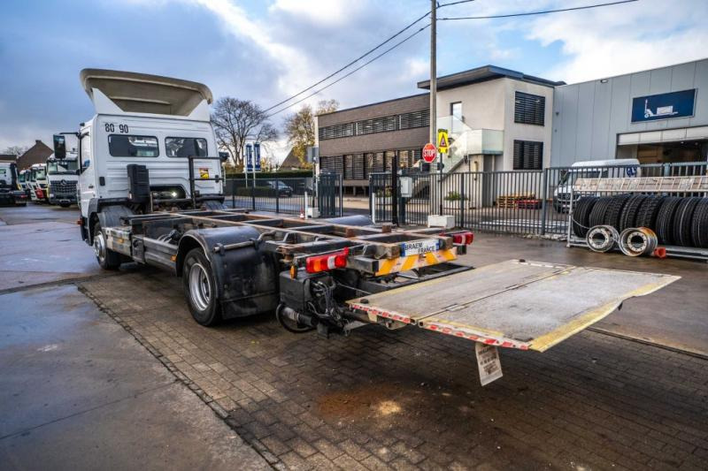 Mercedes ATEGO 1224 // HAYON DHOLLANDIA - Containerwagen/ Wechselfahrgestell LKW: das Bild 5 Mercedes ATEGO 1224 // HAYON DHOLLANDIA - Containerwagen/ Wechselfahrgestell LKW: das Bild 5