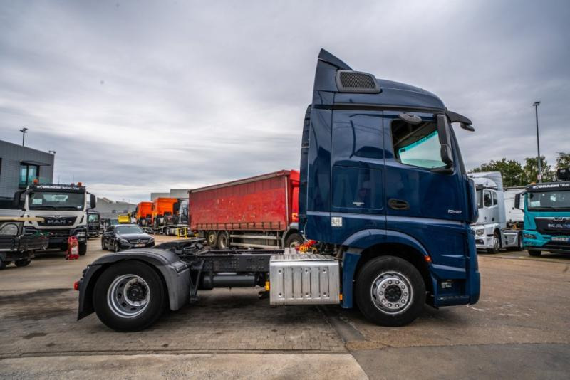 Mercedes ACTROS 1846 LS - Sattelzugmaschine: das Bild 3 Mercedes ACTROS 1846 LS - Sattelzugmaschine: das Bild 3