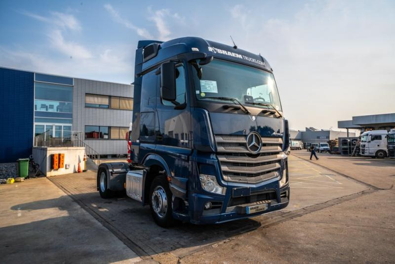 Mercedes ACTROS 1846 LS - Sattelzugmaschine: das Bild 2 Mercedes ACTROS 1846 LS - Sattelzugmaschine: das Bild 2