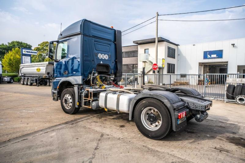 Mercedes AROCS 1843 LS ( NO ACTROS)+BIG AXLE +HYDR. - Sattelzugmaschine: das Bild 5 Mercedes AROCS 1843 LS ( NO ACTROS)+BIG AXLE +HYDR. - Sattelzugmaschine: das Bild 5