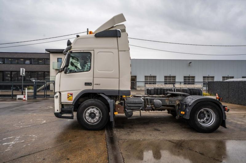 Volvo FM (FH) 460 GLOB +VOITH+KIPHYDR. - Sattelzugmaschine: das Bild 2 Volvo FM (FH) 460 GLOB +VOITH+KIPHYDR. - Sattelzugmaschine: das Bild 2