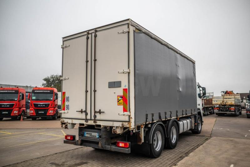 Volvo FM 330-6x2-E5+10 pneus/tires - Plane LKW: das Bild 3 Volvo FM 330-6x2-E5+10 pneus/tires - Plane LKW: das Bild 3