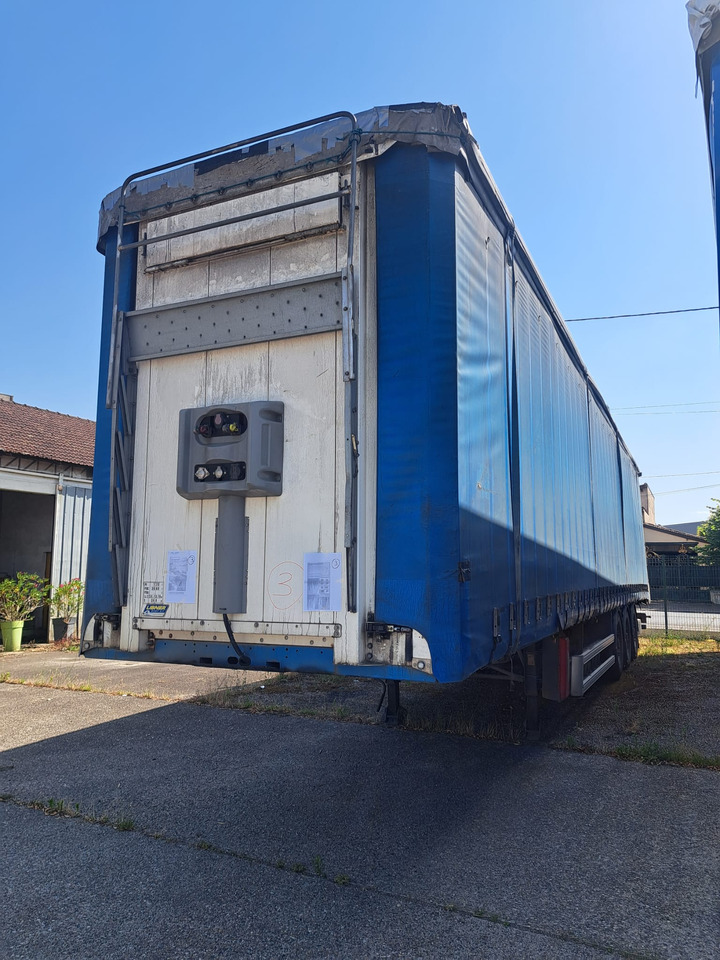 FRUEHAUF - Planenauflieger: das Bild 2 FRUEHAUF - Planenauflieger: das Bild 2