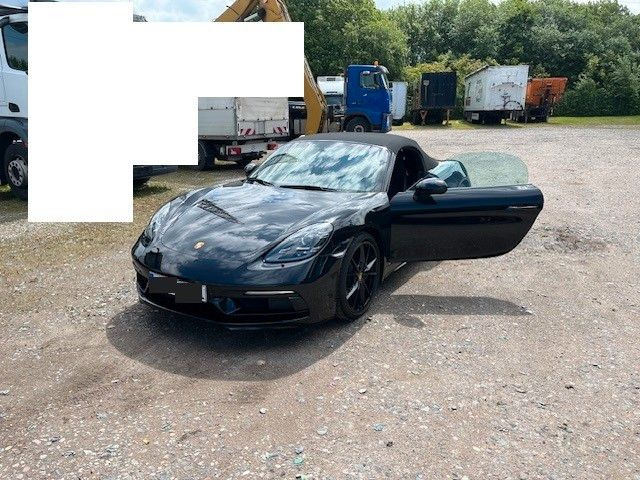 Porsche Boxster - Limousine: das Bild 2 Porsche Boxster - Limousine: das Bild 2