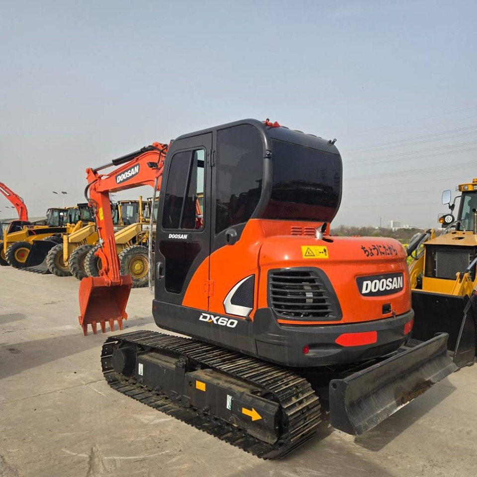 Doosan DX 60 - Minibagger: das Bild 1 Doosan DX 60 - Minibagger: das Bild 1