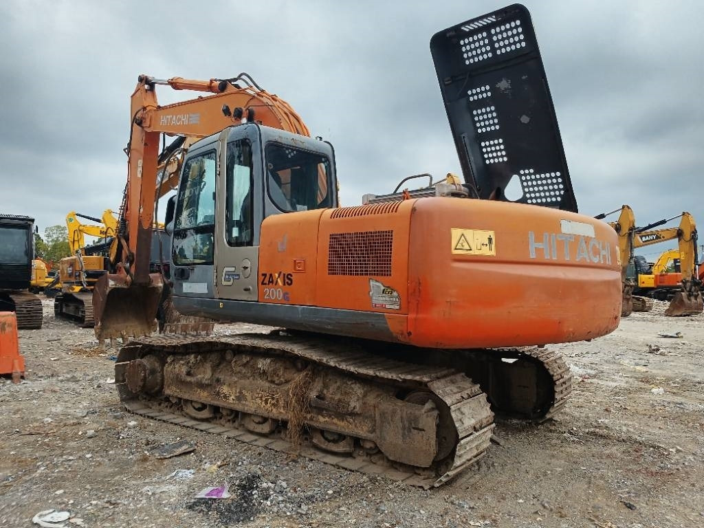 Hitachi ZX 200 - Kettenbagger: das Bild 1 Hitachi ZX 200 - Kettenbagger: das Bild 1