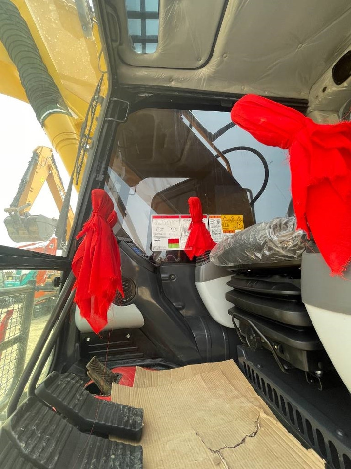 Komatsu PC 240 - Kettenbagger: das Bild 4 Komatsu PC 240 - Kettenbagger: das Bild 4