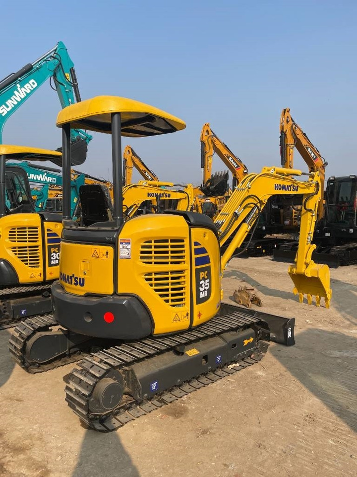 Komatsu PC 35 - Minibagger: das Bild 1 Komatsu PC 35 - Minibagger: das Bild 1