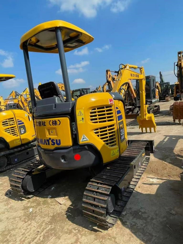 Komatsu PC 35 - Minibagger: das Bild 5 Komatsu PC 35 - Minibagger: das Bild 5