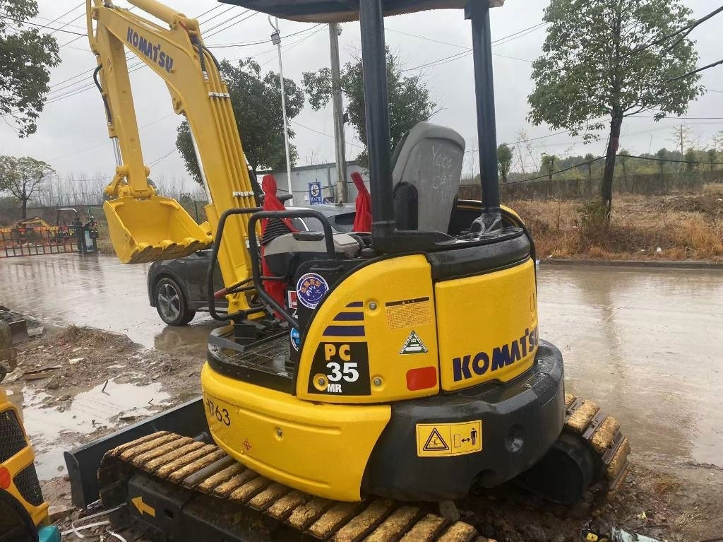 Komatsu PC 35 - Minibagger: das Bild 4 Komatsu PC 35 - Minibagger: das Bild 4