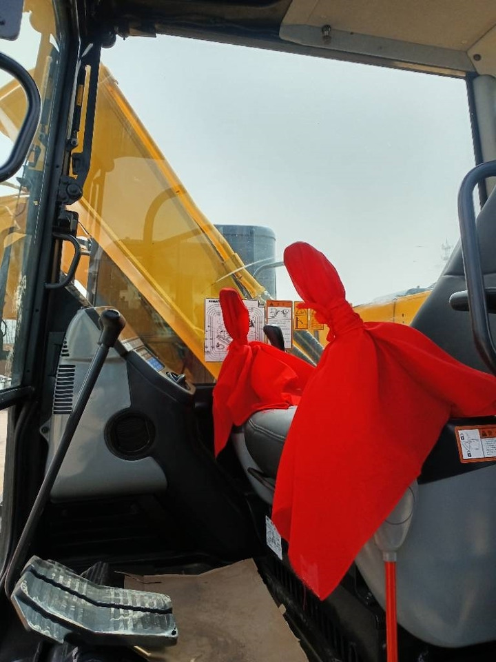 Komatsu PC 60 - Kettenbagger: das Bild 5 Komatsu PC 60 - Kettenbagger: das Bild 5