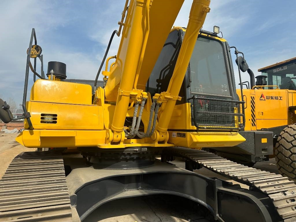 Komatsu pc360 - Kettenbagger: das Bild 3 Komatsu pc360 - Kettenbagger: das Bild 3