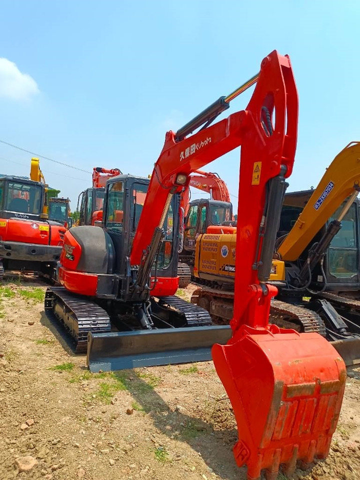 Kubota KX 165 - Minibagger: das Bild 4 Kubota KX 165 - Minibagger: das Bild 4