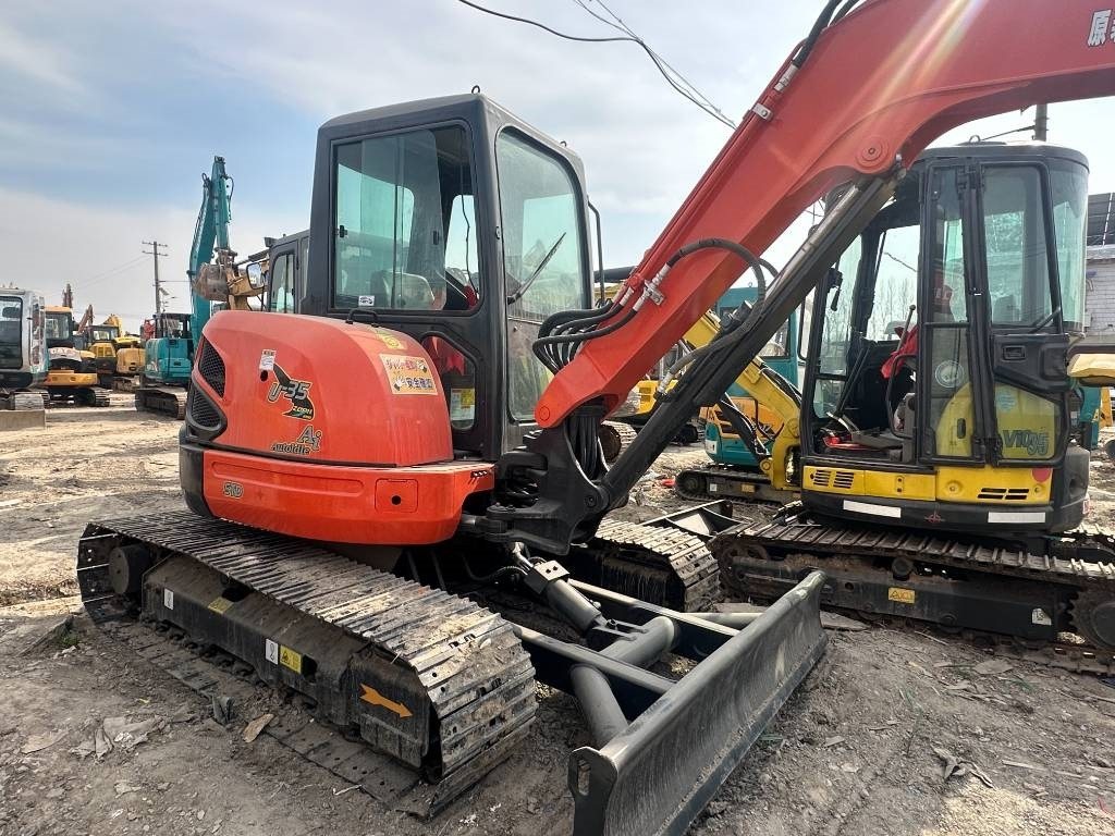 Kubota U 35 - Kettenbagger: das Bild 3 Kubota U 35 - Kettenbagger: das Bild 3