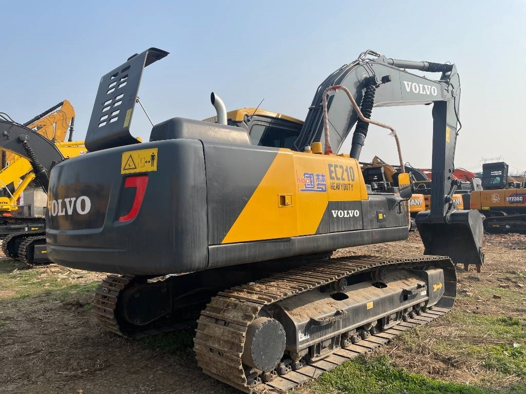 Volvo EC 210 - Kettenbagger: das Bild 1 Volvo EC 210 - Kettenbagger: das Bild 1