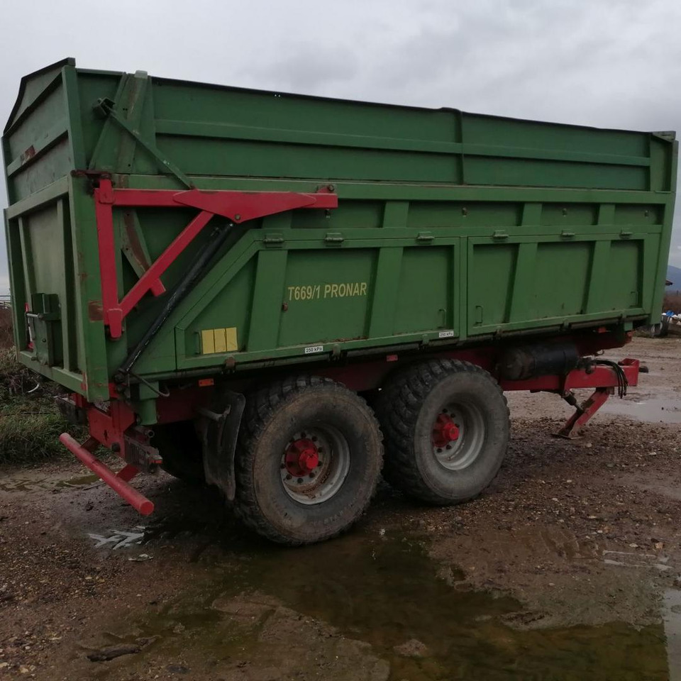 Pronar T, Traktorový náves, 669/1 - Landwirtschaftlicher Kipper: das Bild 3 Pronar T, Traktorový náves, 669/1 - Landwirtschaftlicher Kipper: das Bild 3