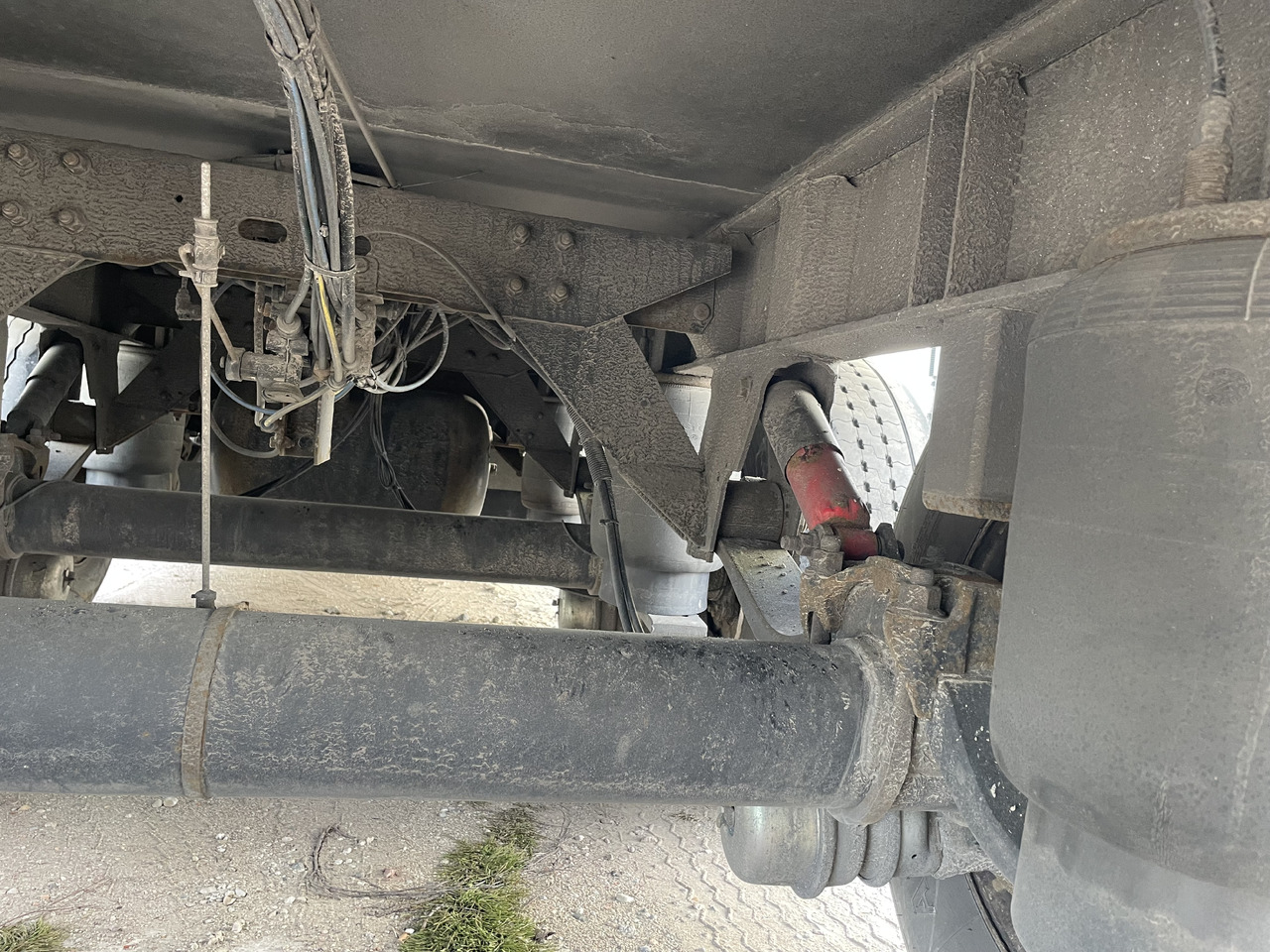 Kühlkoffer Auflieger Schmitz SKO 24 with meat hooks: das Bild 14