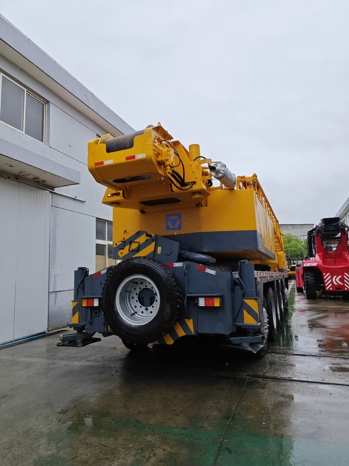 XCMG QY100K Used 100ton xcmg truck crane - All-Terrain Kran: das Bild 3 XCMG QY100K Used 100ton xcmg truck crane - All-Terrain Kran: das Bild 3