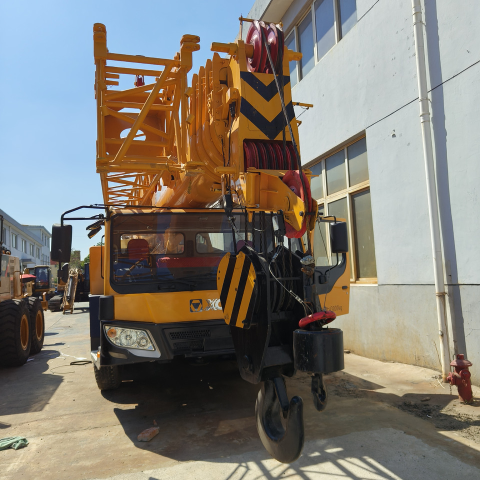 XCMG QY70K - Mobilkran: das Bild 2 XCMG QY70K - Mobilkran: das Bild 2