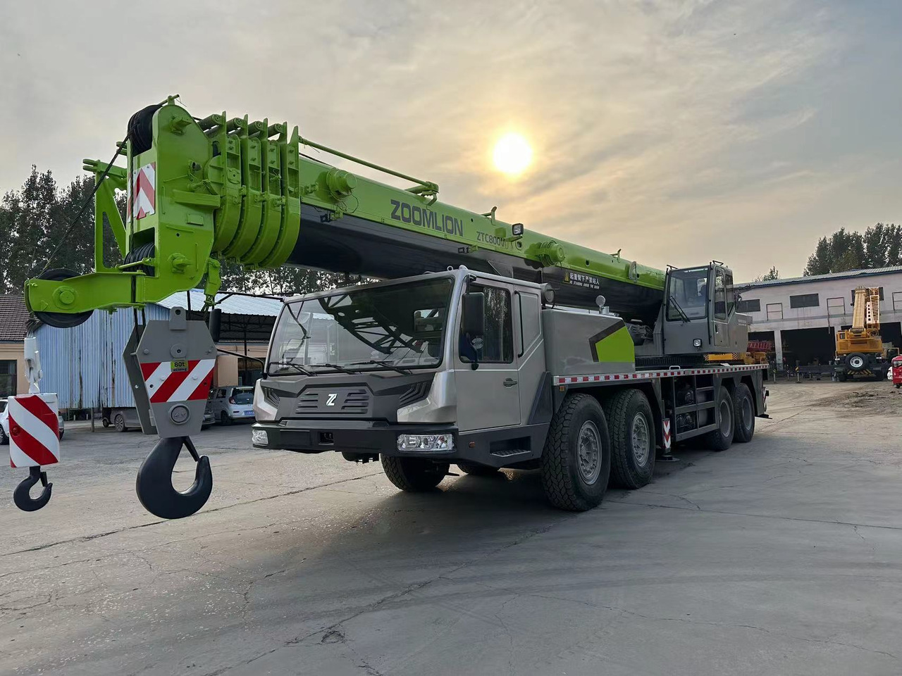 Zoomlion ZTC800V Used 80ton trcuk crane - Mobilkran: das Bild 4 Zoomlion ZTC800V Used 80ton trcuk crane - Mobilkran: das Bild 4