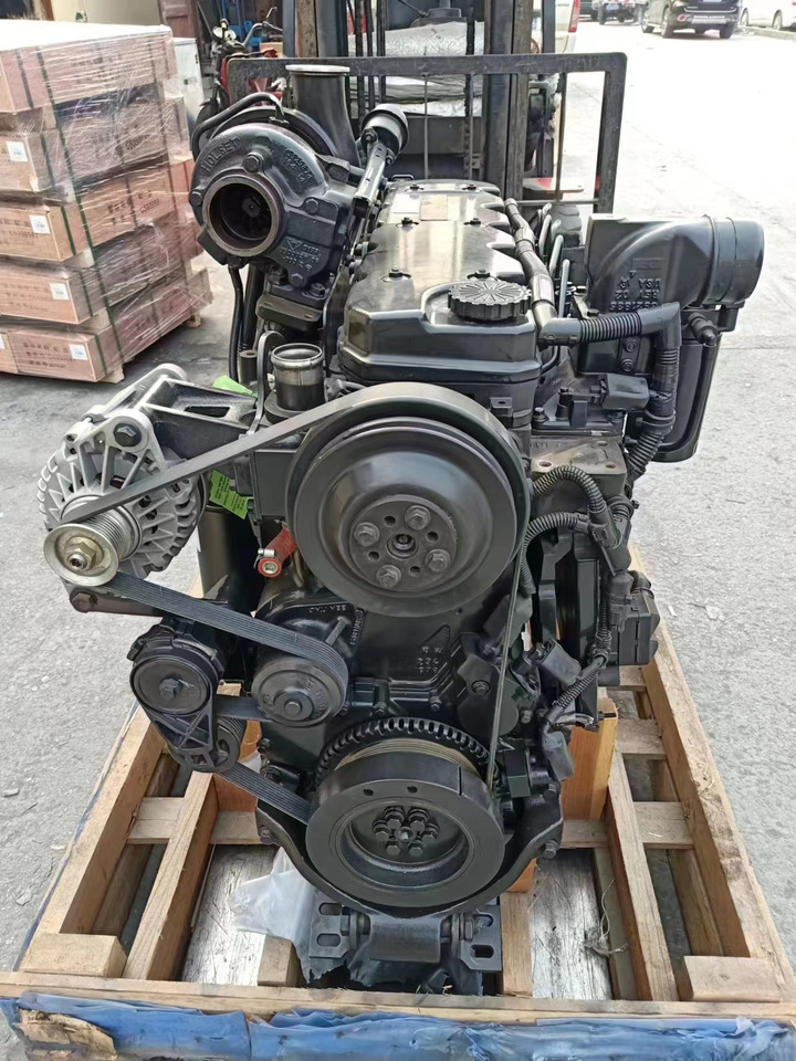 Cummins QSB6.7 - Motor für Abrollkipper: das Bild 2 Cummins QSB6.7 - Motor für Abrollkipper: das Bild 2