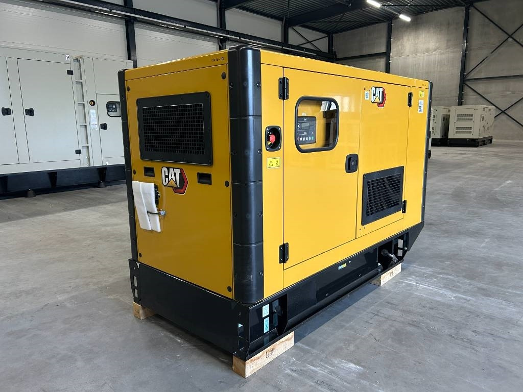 CAT DE88E0 - 88 kVA Generator - DPX-18012 - Stromgenerator: das Bild 2 CAT DE88E0 - 88 kVA Generator - DPX-18012 - Stromgenerator: das Bild 2