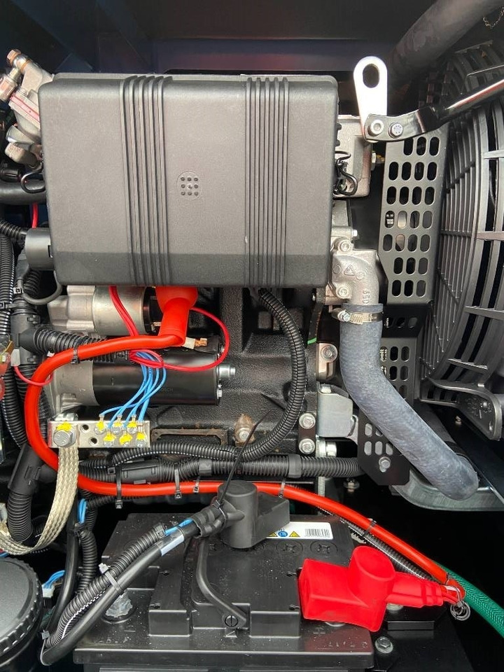 Stromgenerator, Zustand - NEU Sdmo K9 - 9 kVA Generator - DPX-17000: das Bild 10