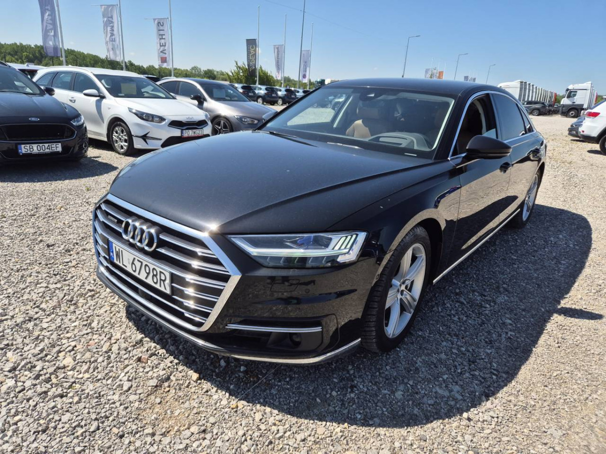 AUDI A8 L SEDAN - Limousine: das Bild 2 AUDI A8 L SEDAN - Limousine: das Bild 2
