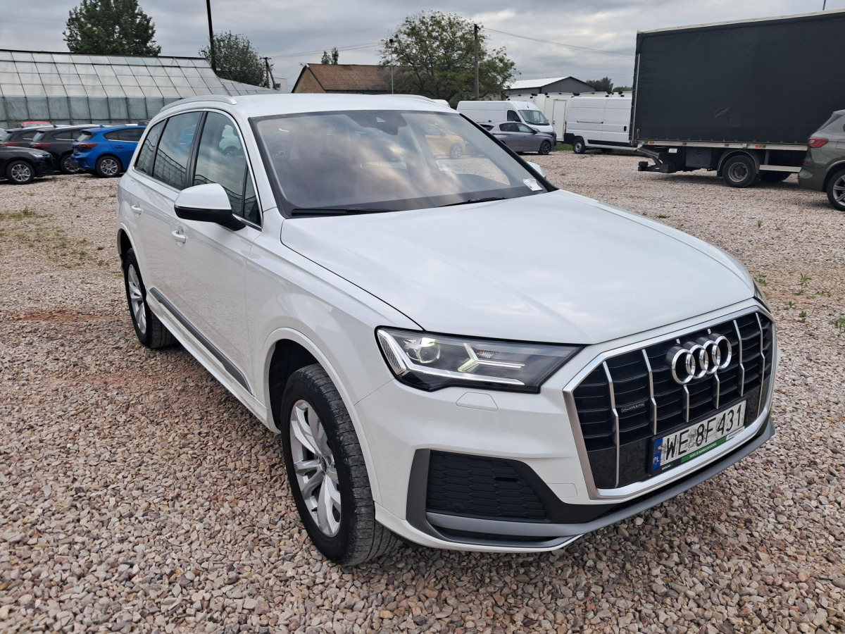 AUDI Q7 SUV - SUV/ Geländewagen: das Bild 2 AUDI Q7 SUV - SUV/ Geländewagen: das Bild 2