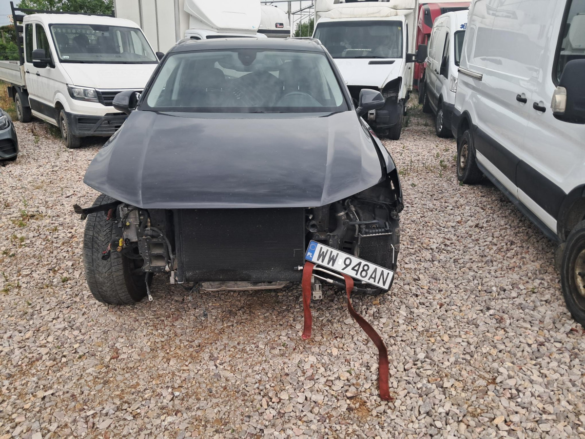 AUDI Q7 SUV - SUV/ Geländewagen: das Bild 3 AUDI Q7 SUV - SUV/ Geländewagen: das Bild 3