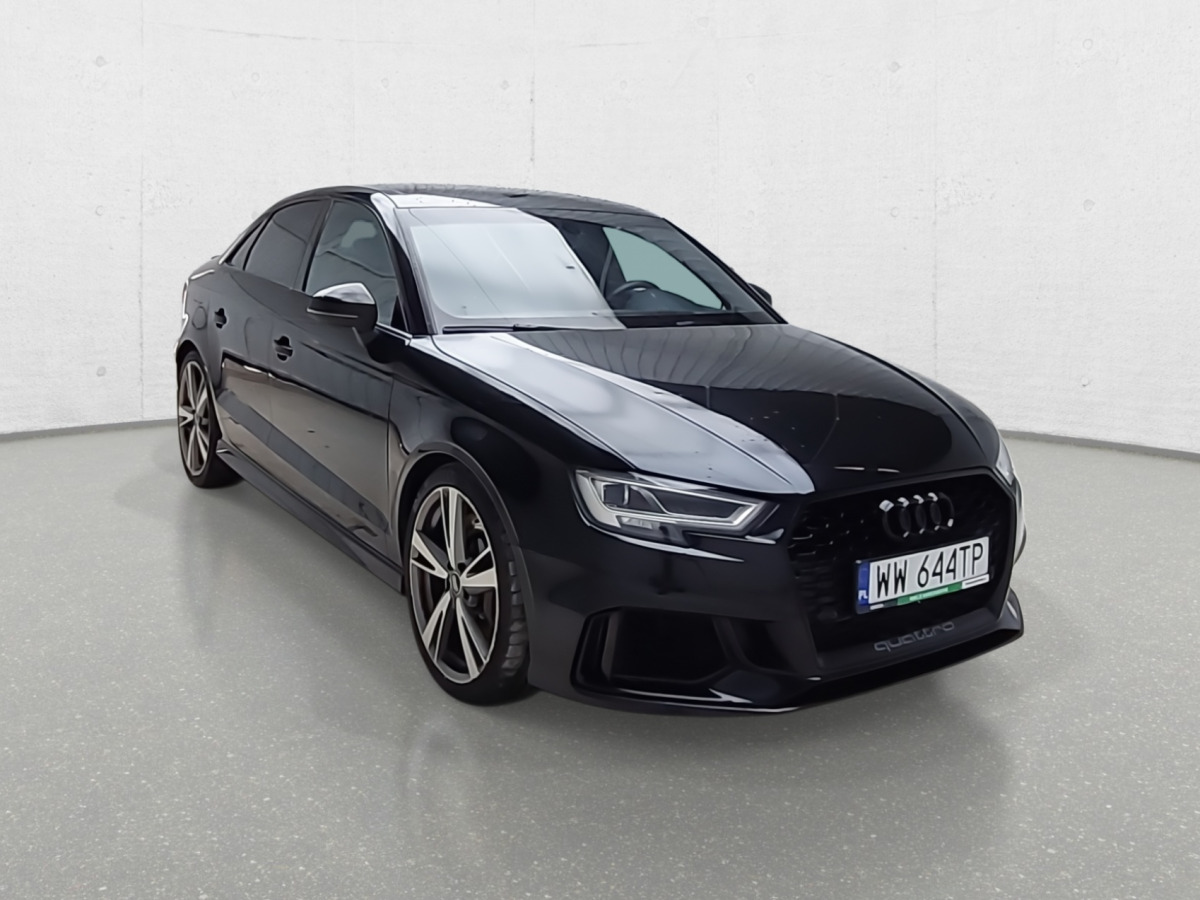 AUDI RS3 SEDAN - PKW: das Bild 1 AUDI RS3 SEDAN - PKW: das Bild 1