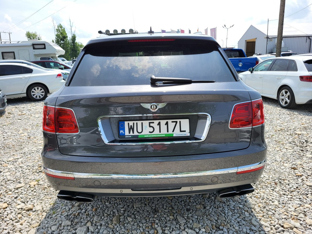 BENTLEY BENTAYGA V8 SUV - SUV/ Geländewagen: das Bild 5 BENTLEY BENTAYGA V8 SUV - SUV/ Geländewagen: das Bild 5