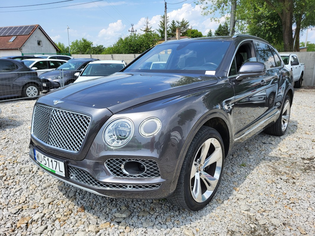 BENTLEY BENTAYGA V8 SUV - SUV/ Geländewagen: das Bild 3 BENTLEY BENTAYGA V8 SUV - SUV/ Geländewagen: das Bild 3