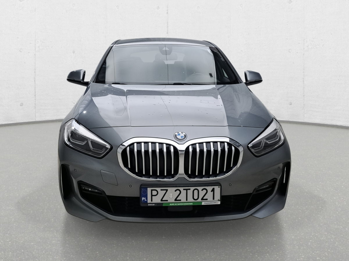 BMW 118D GRAN TURISMO HATCHBACK - PKW: das Bild 3 BMW 118D GRAN TURISMO HATCHBACK - PKW: das Bild 3