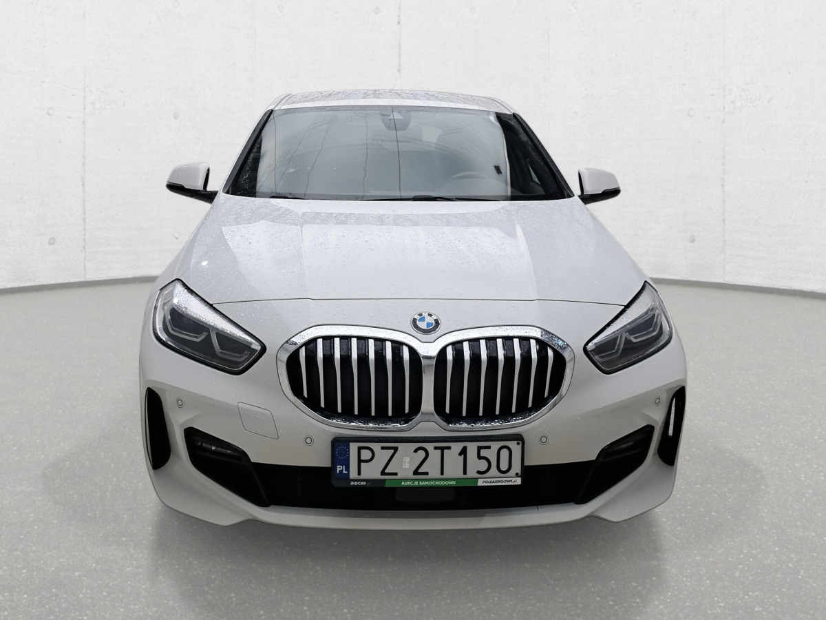 BMW 118D HATCHBACK - Schrägheck: das Bild 3 BMW 118D HATCHBACK - Schrägheck: das Bild 3