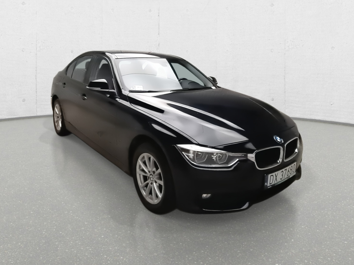 PKW BMW 318l SEDAN: das Bild 1